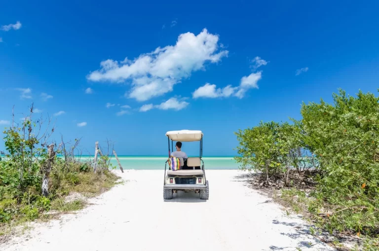 How Renting a Golf Cart Can Enhance Your Vacation Experience on Anna Maria Island?